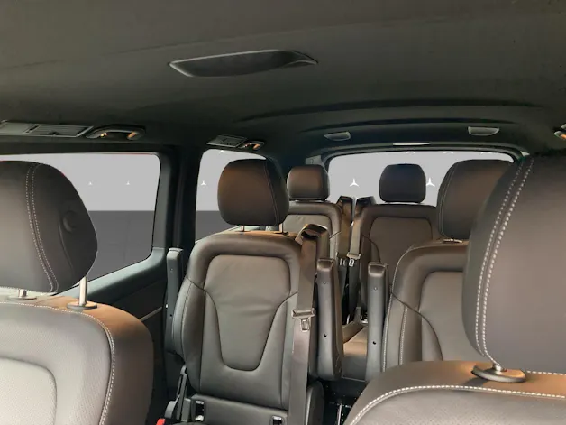 Mercedes-Benz V 300 d lang Avantgarde 4Matic 9G-Tronic