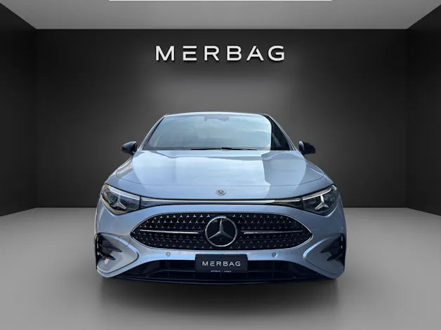 Mercedes-Benz CLA 200 8G-DCT