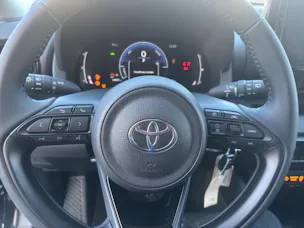 Toyota Yaris 1.5 VVT-i HSD Trend