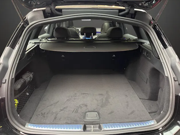 Mercedes-Benz C 220 d T 4 M Swiss Star