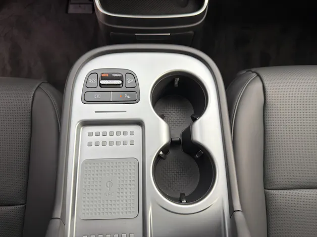 Hyundai Ioniq 9 110kWh Calli. 4WD