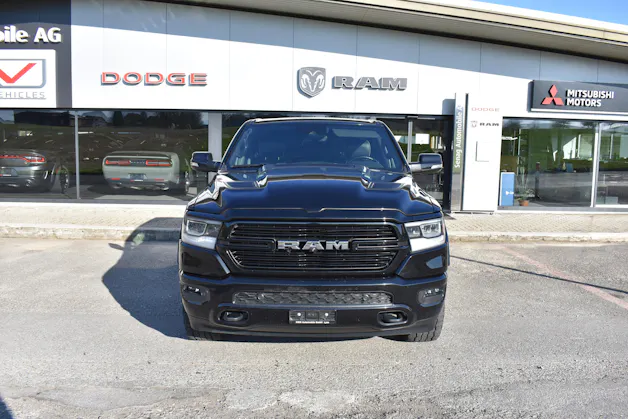 Dodge Ram 1500 Laramie Quad Cab
