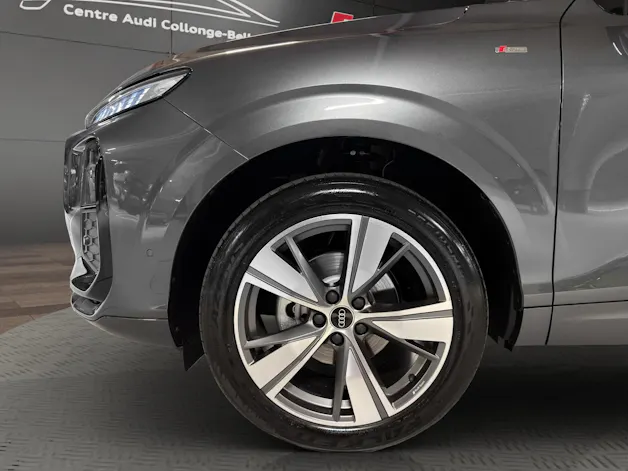 Audi Q3 SUV 110 kW TFSI S tronic