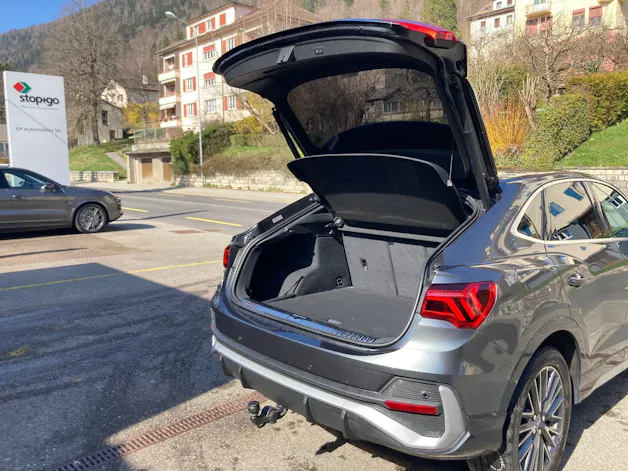 Audi Q3 SB 40 TDI S line qu