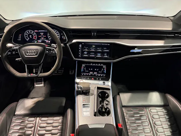 Audi RS6 Avant 4.0 TFSI V8 quattro