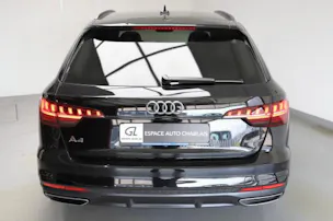 Audi A4 AV 40TDI S-line Att qu