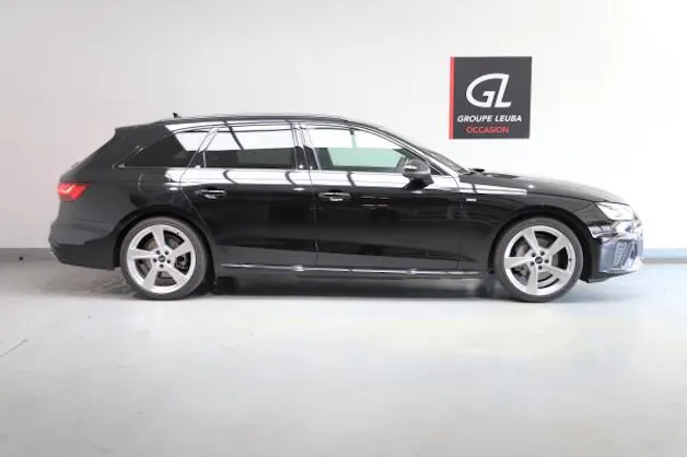 Audi A4 AV 40TDI S-line Att qu