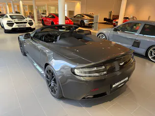 Aston Martin V12 Vantage 5.9 S Roadster