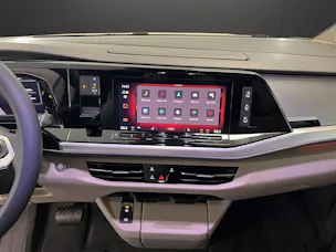 VW Multivan 2.0 TDI Life Edition DSG
