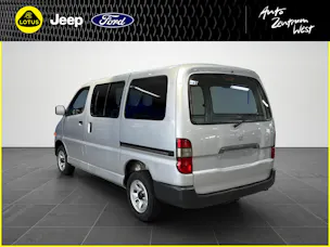 Toyota Hiace D-4D 4WD Kombi