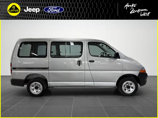 Toyota Hiace D-4D 4WD Kombi