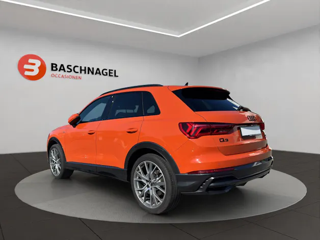 Audi Q3 45 TFSI S line quattro S-tronic