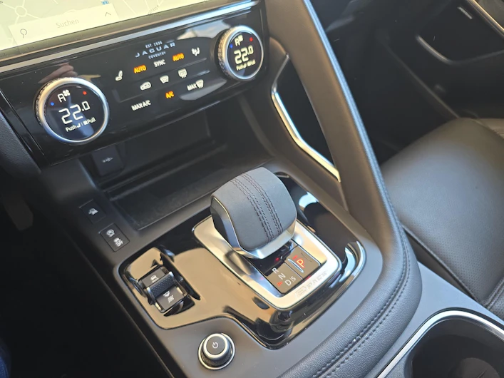 Fahrzeugbild JAGUAR E-PACE