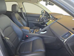 Jaguar E-Pace 2.0 I4 200 SE AWD / Jetzt mit attraktivem 1.9% Leasing!