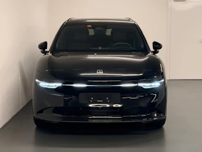 https://vehicle.imgix.net/4238074/e5562a46-3c9f-46d0-9930-71633c3bfb5b.jpeg