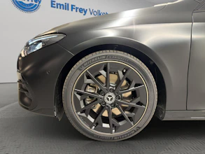 https://vehicle.imgix.net/4238090/3e32bd35-ac75-4762-b4fa-70a009a1a1ea.jpg