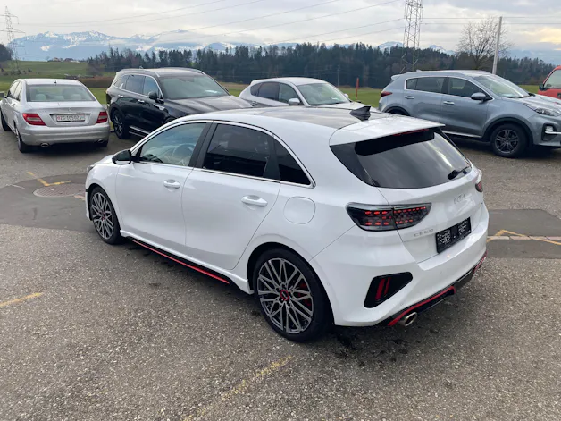 Kia Ceed 1.6 T-GDi GT