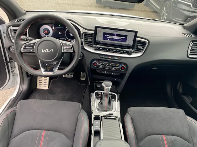 Kia Ceed 1.6 T-GDi GT