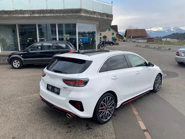 Kia Ceed 1.6 T-GDi GT
