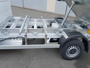 Mercedes-Benz eSprinter 420 Kab.-Ch. 3665 S 56 kWh Pro