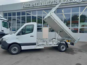 Mercedes-Benz eSprinter 420 Kab.-Ch. 3665 S 56 kWh Pro