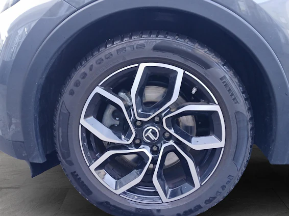 image du véhicule 16