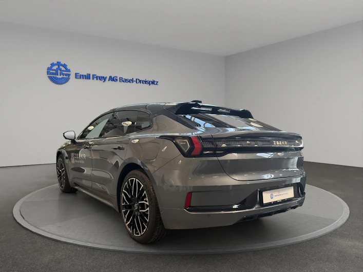 Fahrzeugbild ZEEKR 001