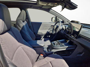 image du véhicule TOYOTA C-HR+ Premium AWD