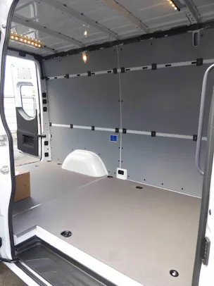 Mercedes-Benz eSprinter 320 Kaw. 3665 S 81 kWh Pro