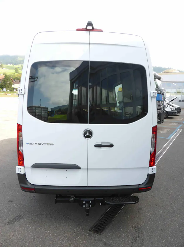 Mercedes-Benz eSprinter 320 Kaw. 3665 S 81 kWh Pro