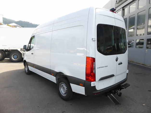 Mercedes-Benz eSprinter 320 Kaw. 3665 S 81 kWh Pro