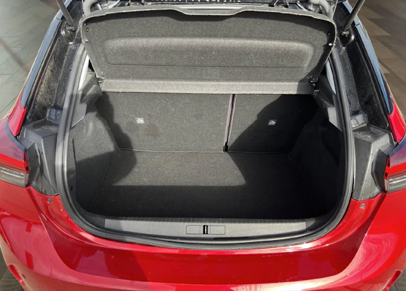 immagine del veicolo 14 immagine del veicolo 14