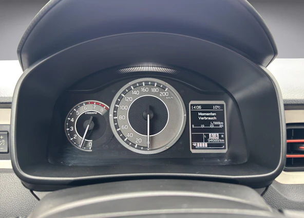 Fahrzeugbild 10 Fahrzeugbild 10