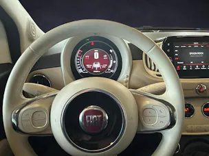 Fiat 500 C 1.0 Hybrid Dolcevita