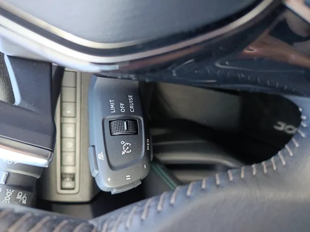 Peugeot 3008 1.6 Plug-in Hybrid Allure Pack