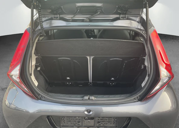 image du véhicule 13 image du véhicule 13