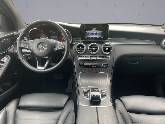 MERCEDES-BENZ GLC 250 AMG Line 4m Coupé