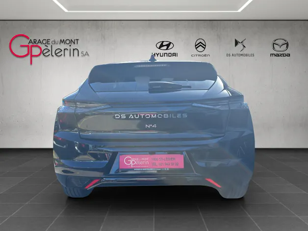 DS Automobiles No4 1.2 Hybrid 145 Étoile Nappa