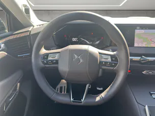 DS Automobiles No4 1.2 Hybrid 145 Étoile Nappa