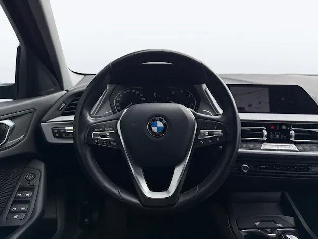 BMW 118d Boîte Automatique (CH)