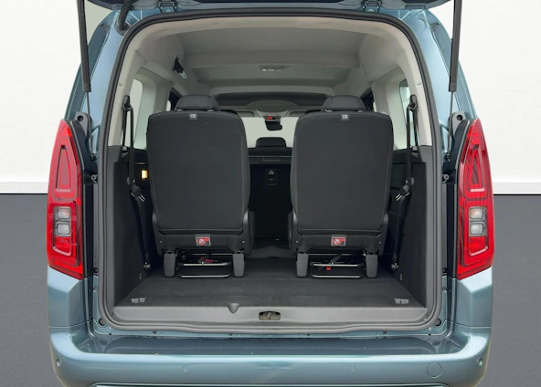 image du véhicule 10 image du véhicule 10