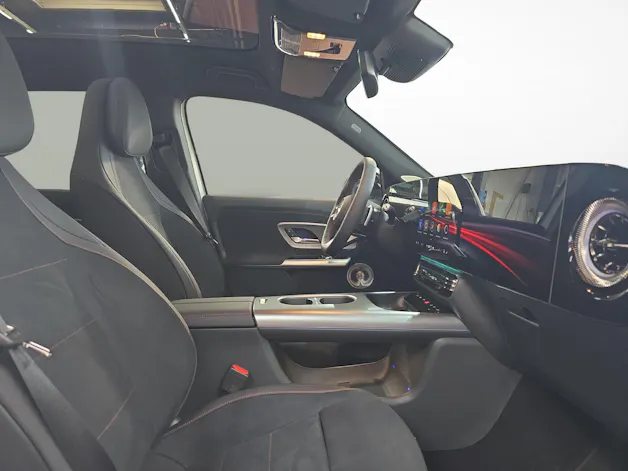 Mercedes-Benz GLB 350 4MATIC EQ Technology