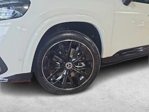 https://vehicle.imgix.net/4238328/4eb7a285-d1db-4d32-bfcb-1c60f8428838.jpg