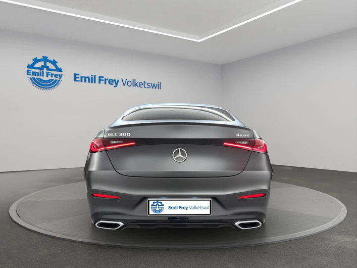 Fahrzeugbild MERCEDES-BENZ GLC 300