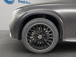 Fahrzeugbild MERCEDES-BENZ GLC 300 AMG Line 4matic Coupé
