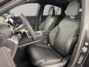 Fahrzeugbild MERCEDES-BENZ GLC 300 AMG Line 4matic Coupé