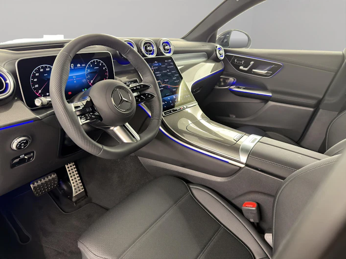 Fahrzeugbild MERCEDES-BENZ GLC 300