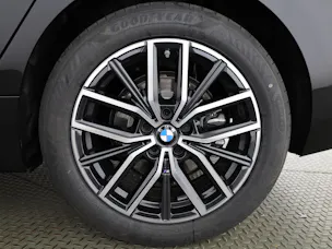 BMW 223d xDrive Active Tourer