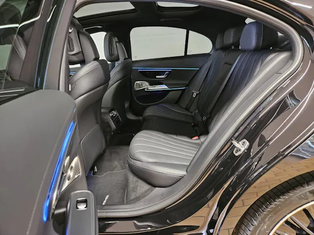 Mercedes-Benz E 220 d 4Matic AMG Line Limousine