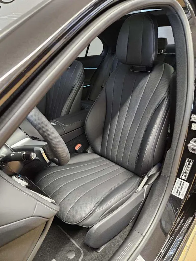 Mercedes-Benz E 220 d 4Matic AMG Line Limousine